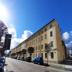 Straßenansicht