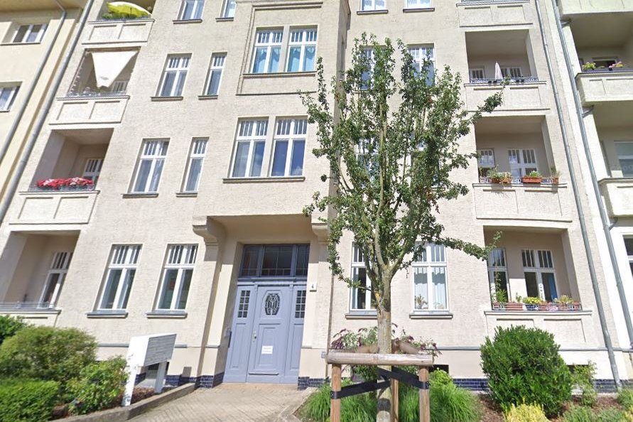 Außenansicht der Rosa-Luxemburg-Straße 4
