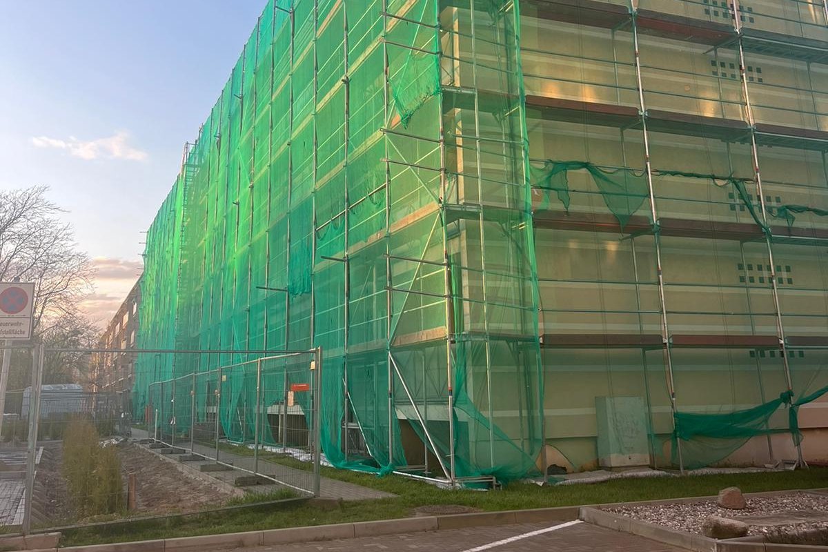 Außenbild des Wohnblocks in der Thomas-Mann-Straße