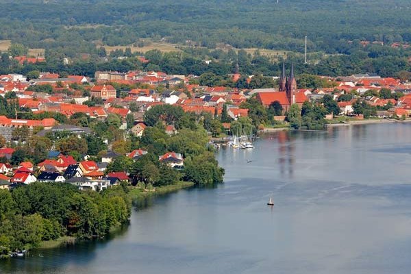 Ein Luftbild der Altstadt in Neuruppin